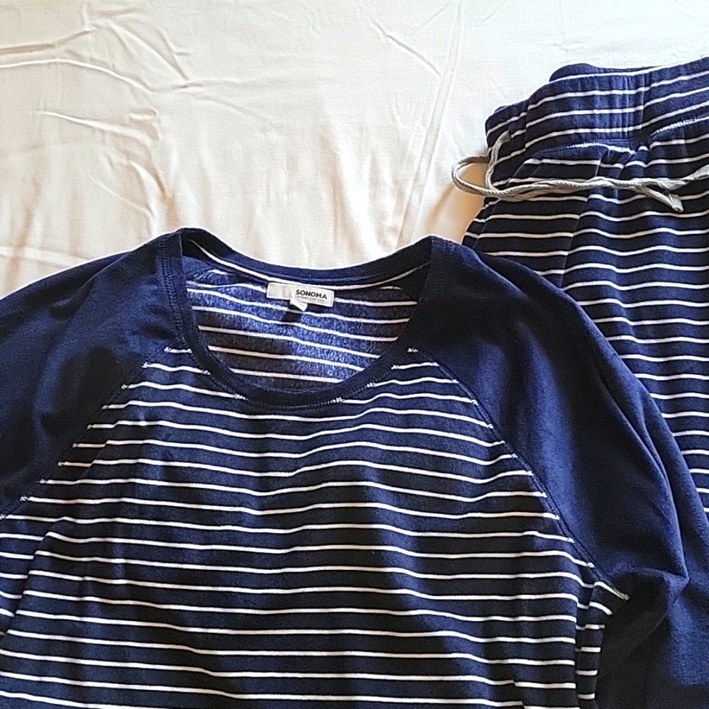 Sonoma XL Top and Pant set blue white stripe velour NICE